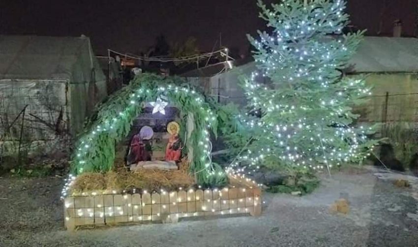 Χριστούγεννα: Στολίστηκε ο Ι. Ν του Αγίου Γρηγορίου στο Γαρδικάκι