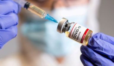 Αυξάνεται ο αριθμός των ατόμων που εμβολιάζονται στην ΠΕ Τρικάλων