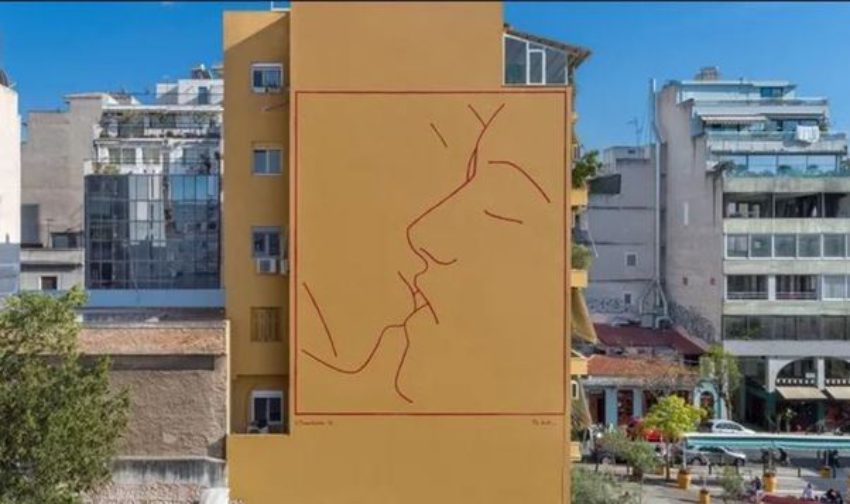 Αισιοδοξία: Ένα τρυφερό έργο τέχνης έγινε το ομορφότερο νέο, τεράστιο γκράφιτι στο Μεταξουργείο