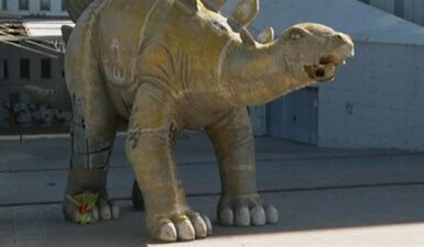 Ισπανία: Αγνοούμενος βρέθηκε νεκρός μέσα σε… άγαλμα δεινοσαύρου